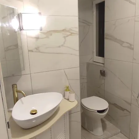 Flat, Floor, 3 And Terrace Apartment *