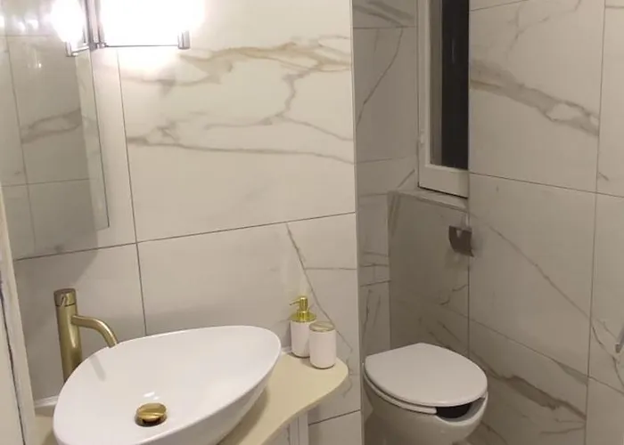 Flat, Floor, 3 And Terrace Apartment *